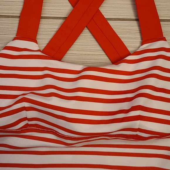🎆Lululemon Track and Train Tank in Twin Stripe Love Red/Love Red - Picture 6 of 13